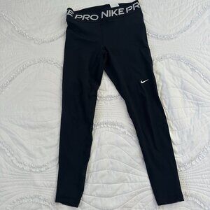 Nike Pro Black Leggings